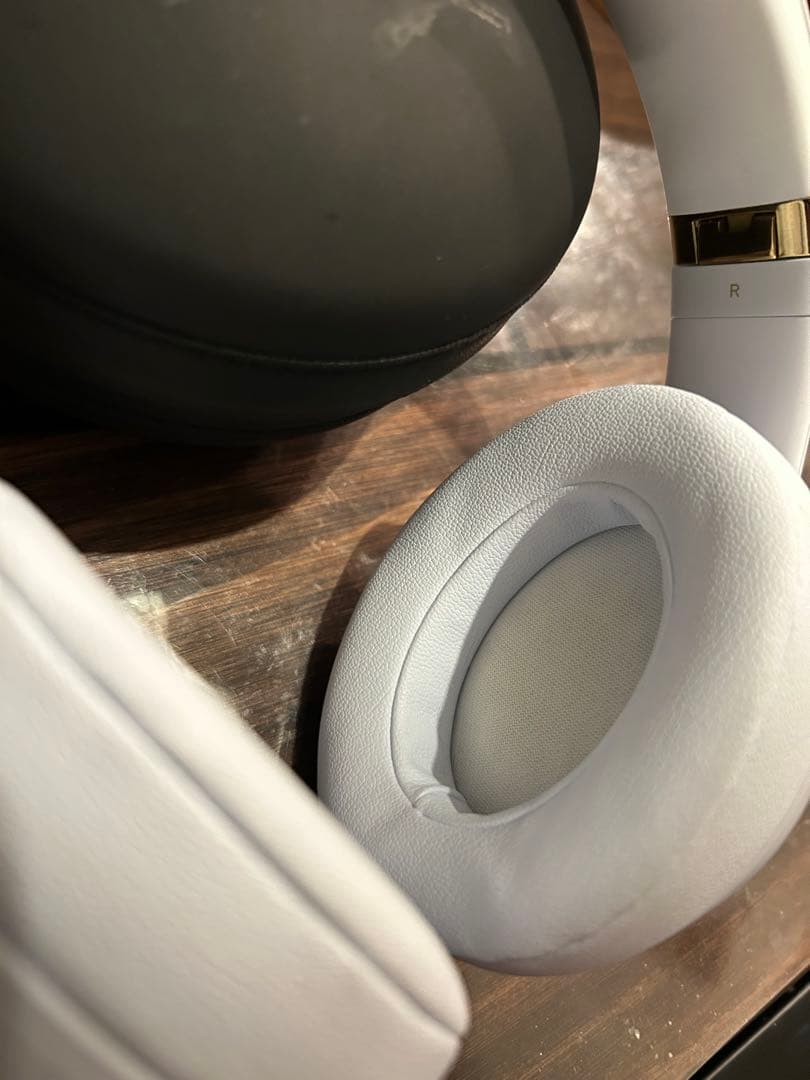 Beats Studio3 Wireless ホワイト 美品 ビーツ