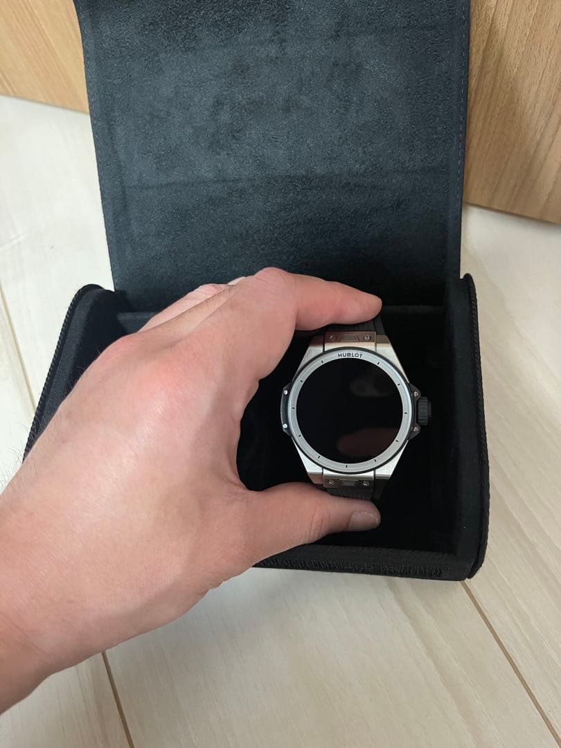 HUBLOT GEN3 スマートウォッチ　新型　新品同様　ウブロ