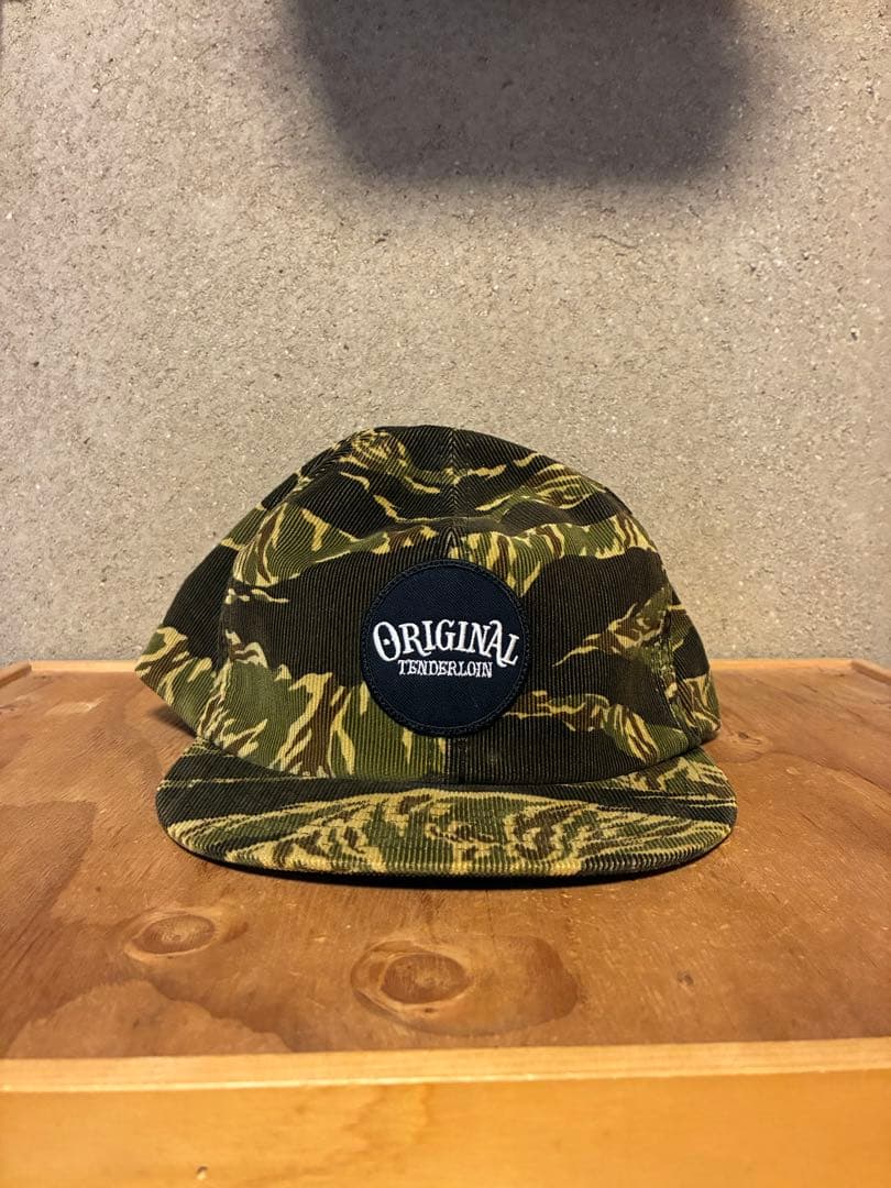 美品　テンダーロイン　コーデュロイトラッカーキャップ
