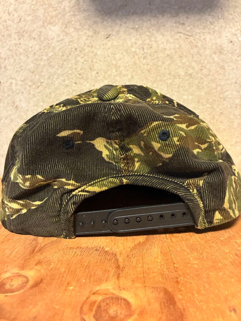 美品　テンダーロイン　コーデュロイトラッカーキャップ