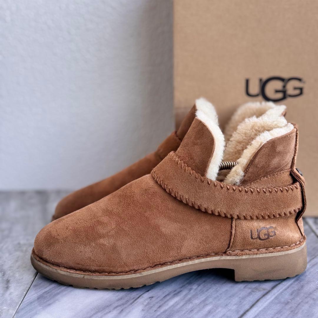 UGG アグ W MCKAY ショートブーツ ムートンブーツ チェスナット