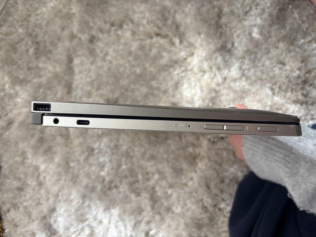 dynabook k60 タブレット