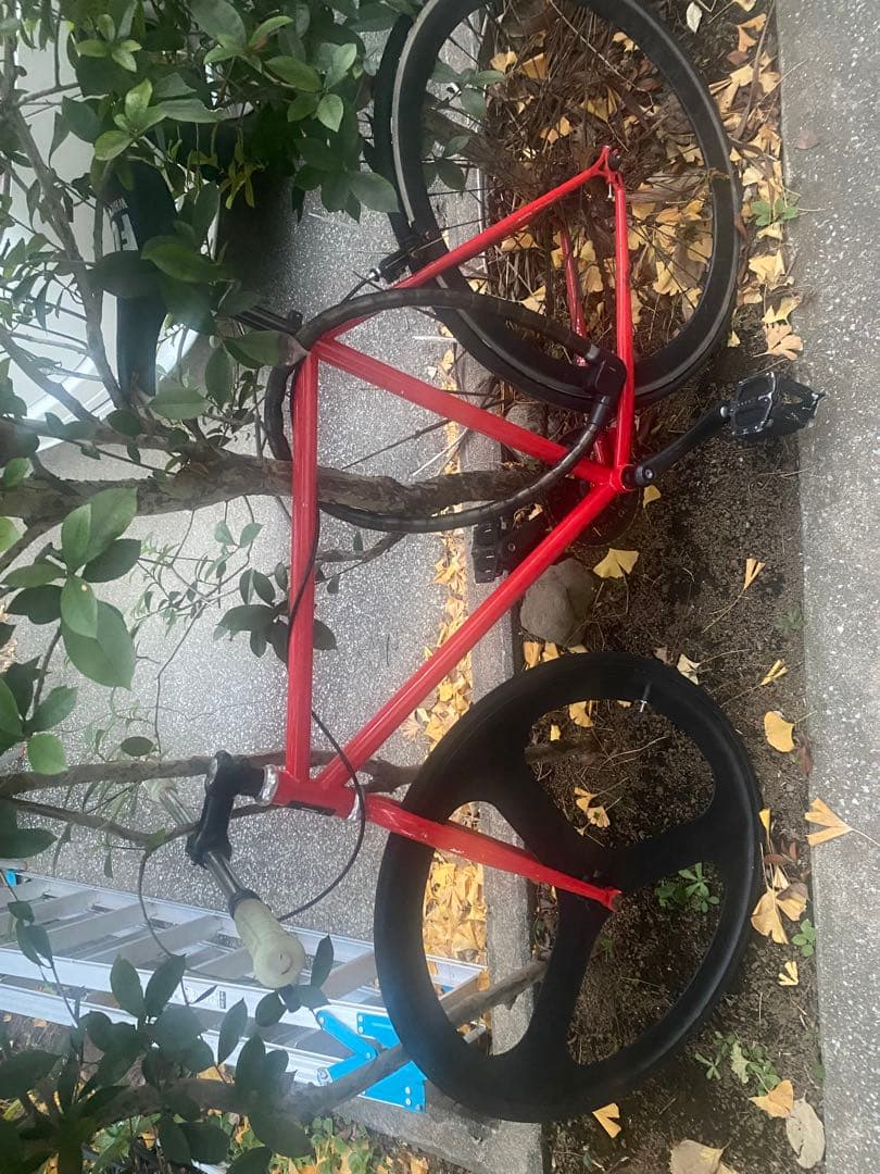 レッド シングルスピード ピストバイク