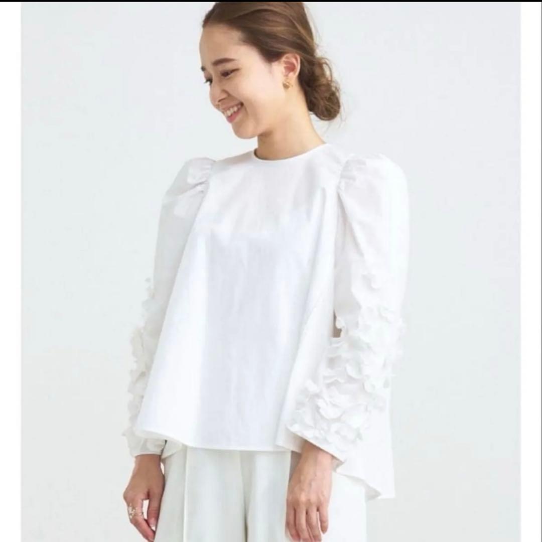 yori shirocon パフュームブラウス