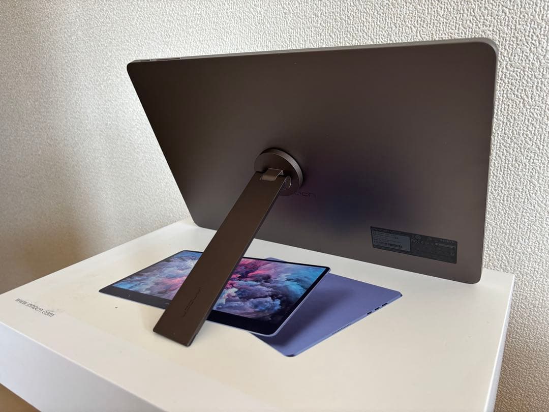 INNOCN 13.3 インチ OLED ポータブル モニター 13A1F