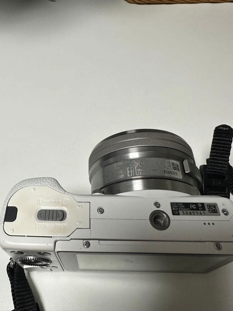 SONY α5100 ミラーレス一眼カメラ ホワイト