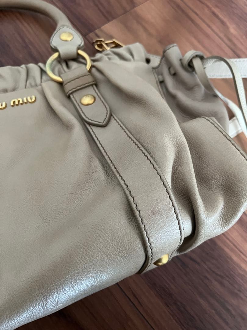 MIUMIU ミュウミュウ ハンドバッグ