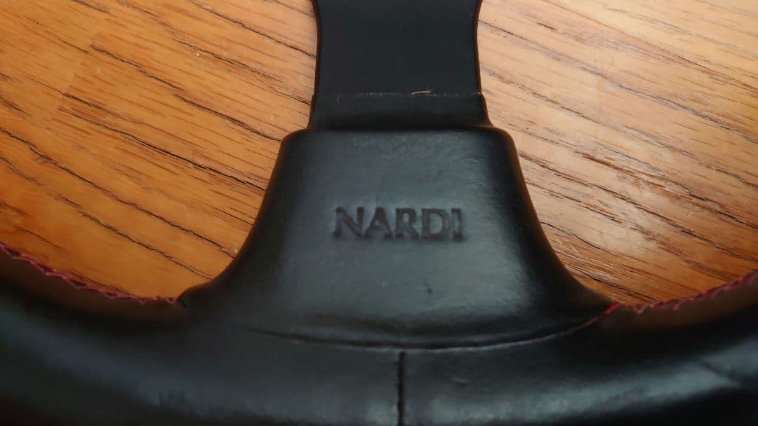 NARDI　クラシック　レザー　360mm ブラック
