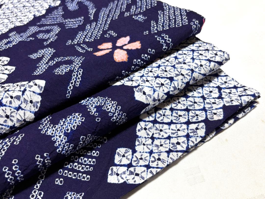 専用未使用品　和服　綿100% いろは歌模様　有松絞り　浴衣(袖仕付け糸)