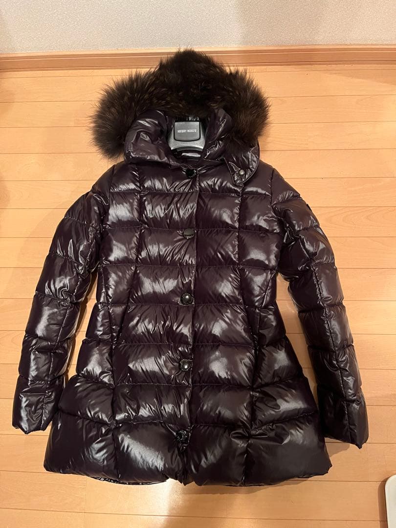 タトラス　ダウンジャケット