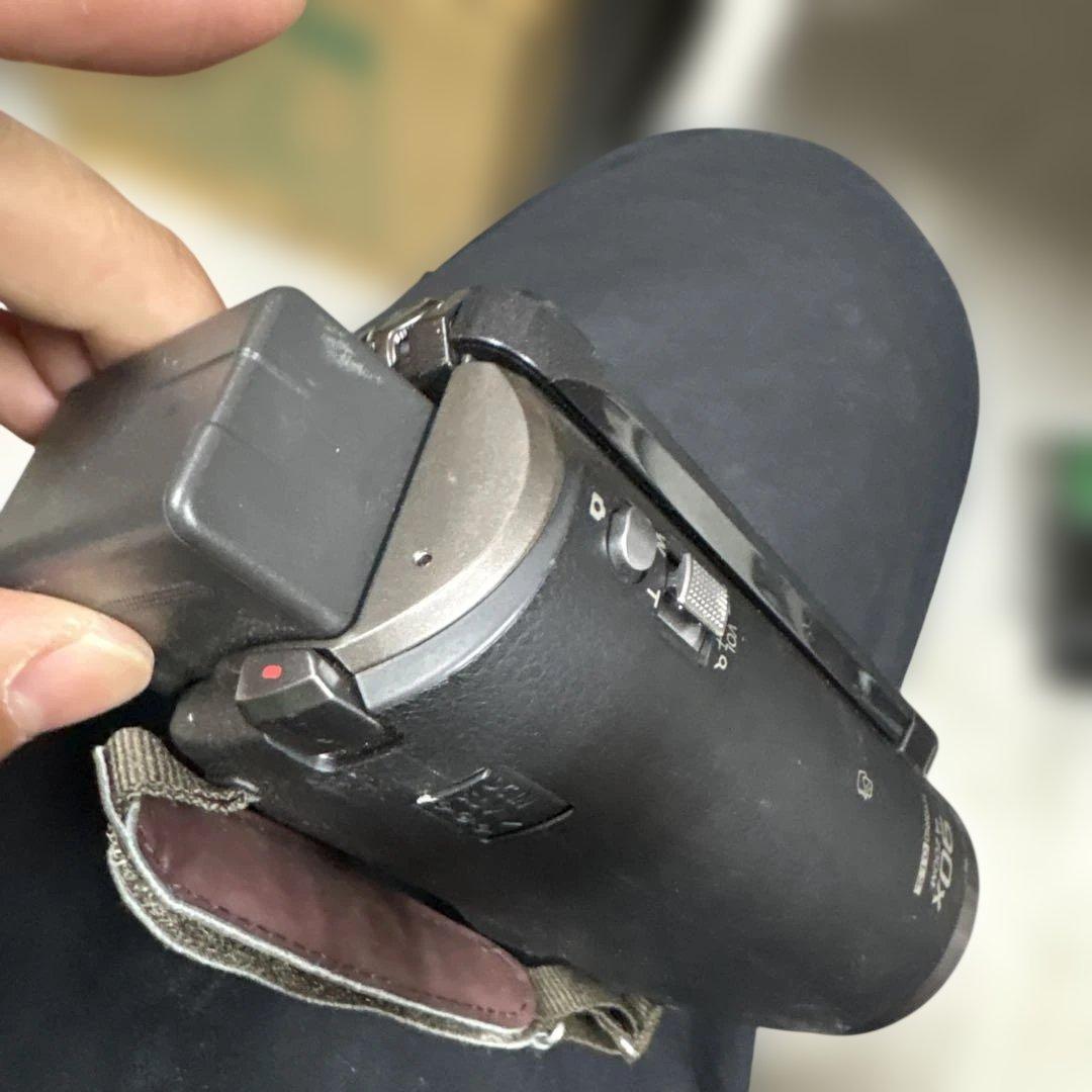 【ジャンク品】Panasonic HDビデオカメラ HC-W570M