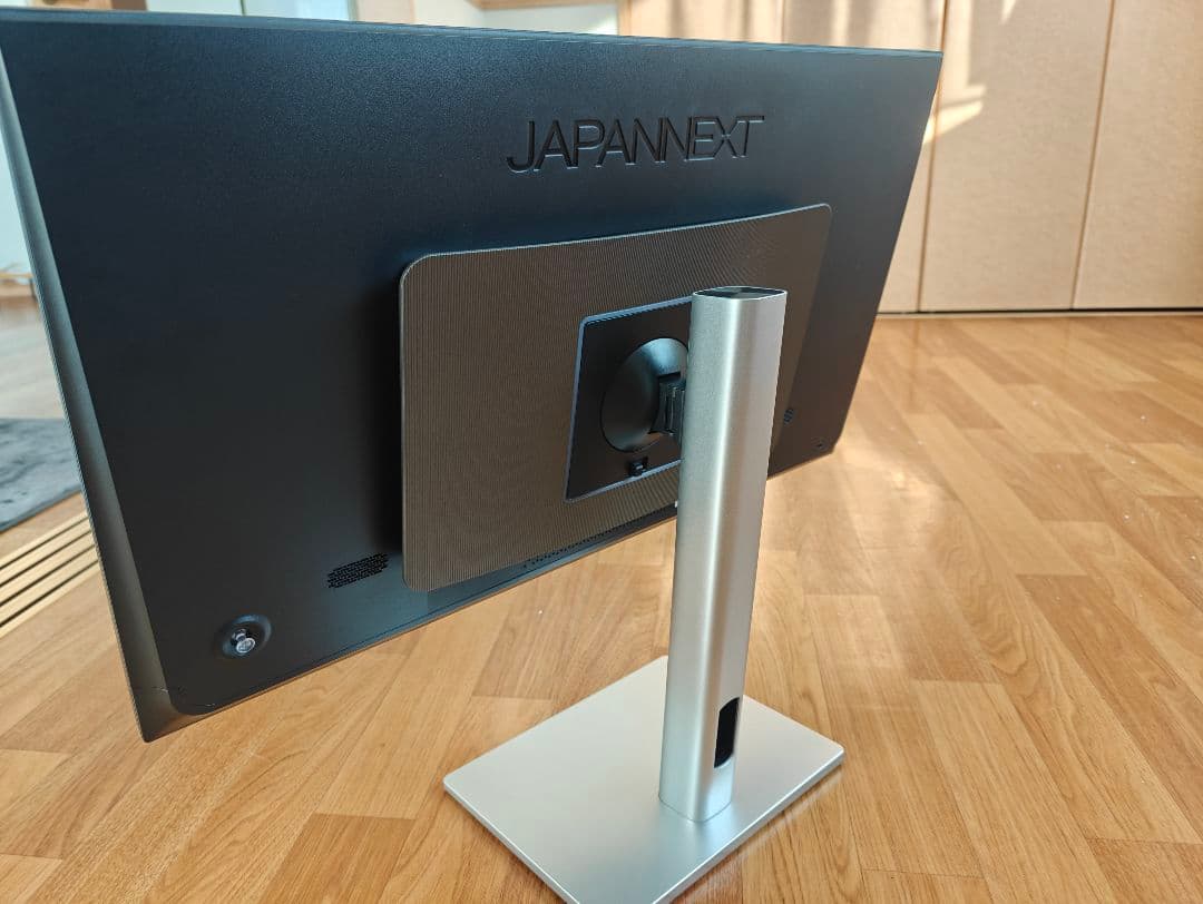 JAPANNEXT 27インチ モニター 4k 60HZ べセルレス