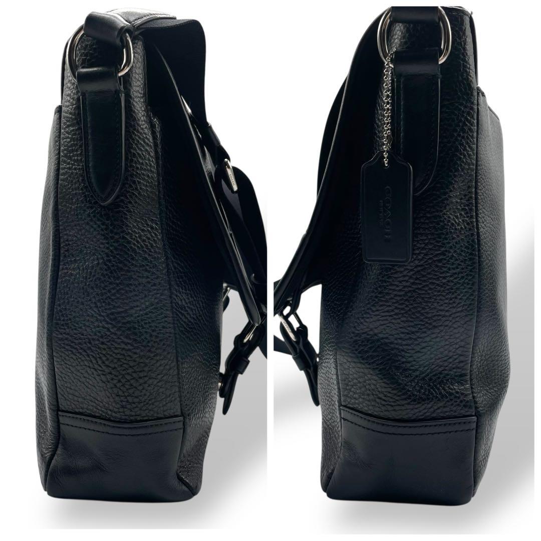 美品 COACH コーチ☆シボ革 ロゴ型押しショルダーバッグ レザー ブラック