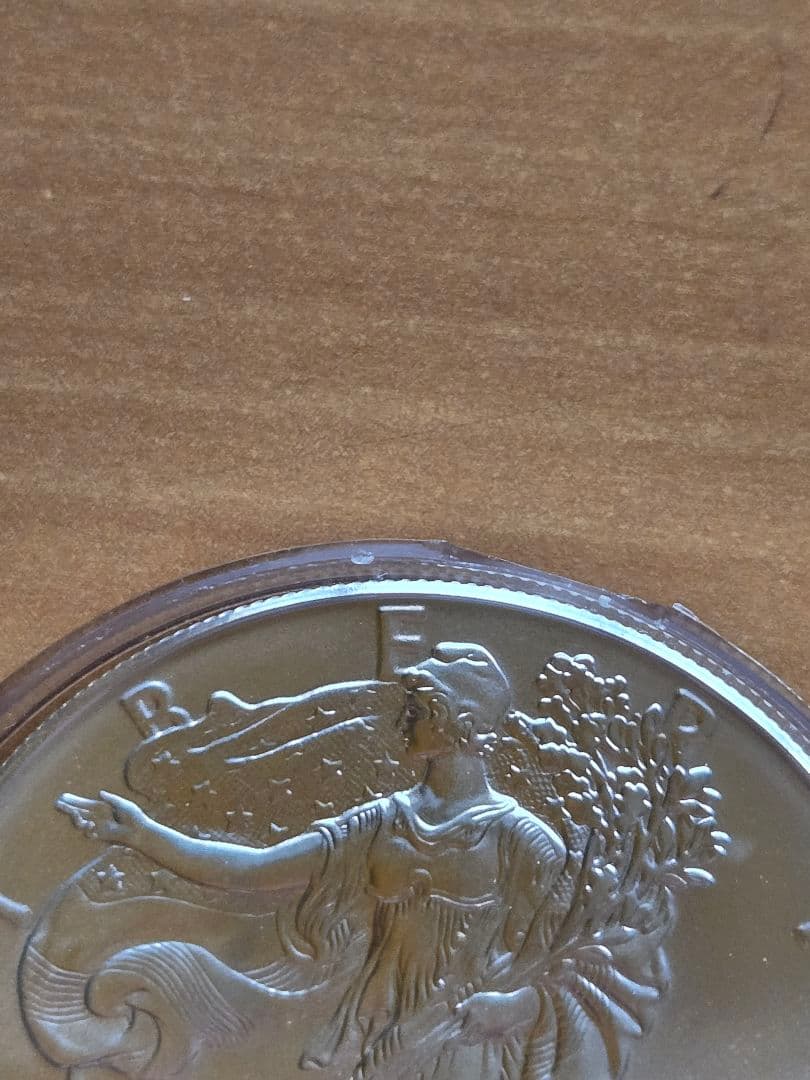 アメリカ　イーグル 銀貨　１オンス 2021年　1ドル