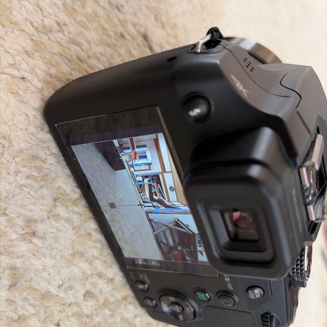 デジタルカメラ　LUMIX DC-FZ85 20-1200 4Ｋ