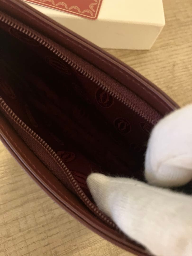 新品保管品　カルティエ　ポーチ