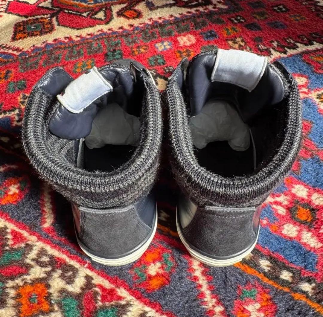 ルイヴィトン　ハイカットスニーカー 黒 レザー