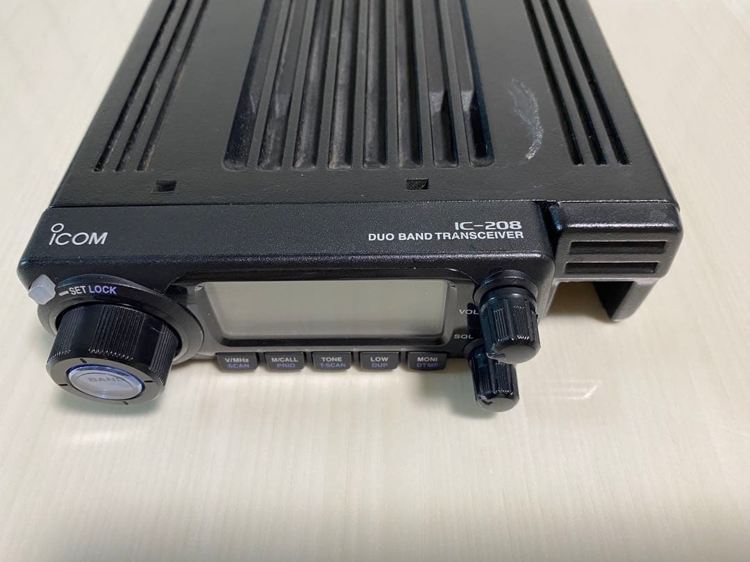 アイコムIC-208 144Mhz/430Mhz アマチュア無線　モービル機