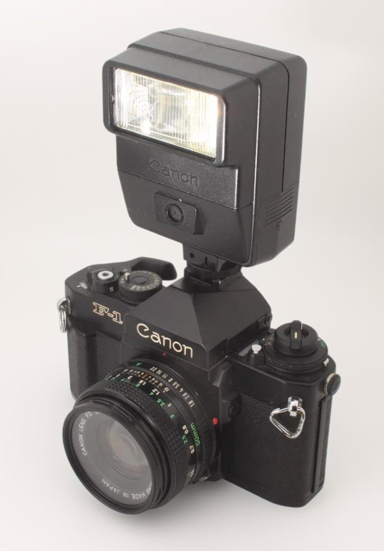 Canon　キャノン NEW F-1 ストロボ付　「完動品」