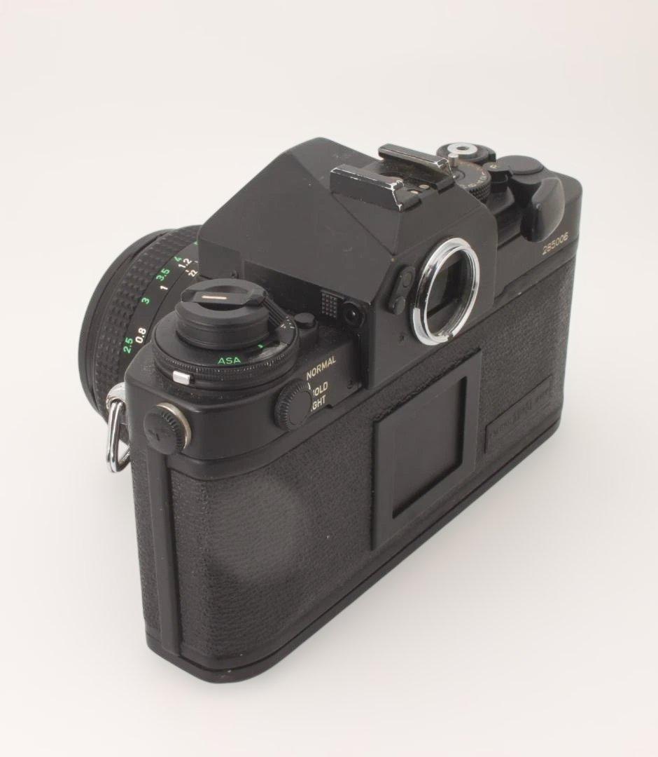 Canon　キャノン NEW F-1 ストロボ付　「完動品」