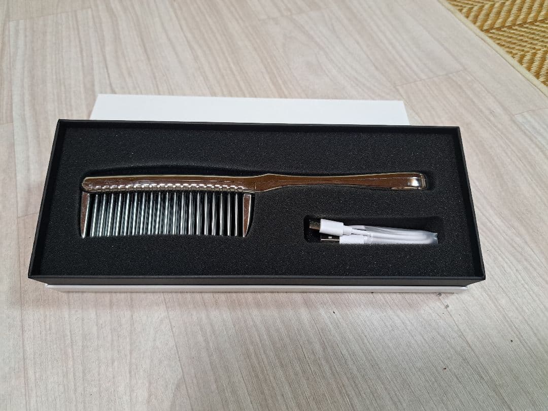 KARAMAN ビューティーブラシ USB充電式