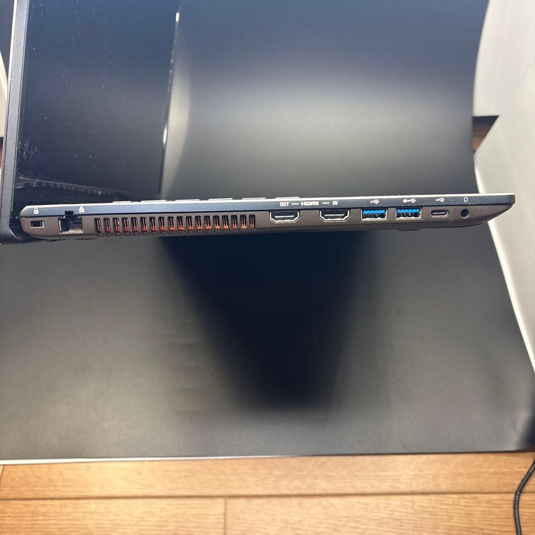 富士通ノートPC Corei7/16GB/SSD/Office付