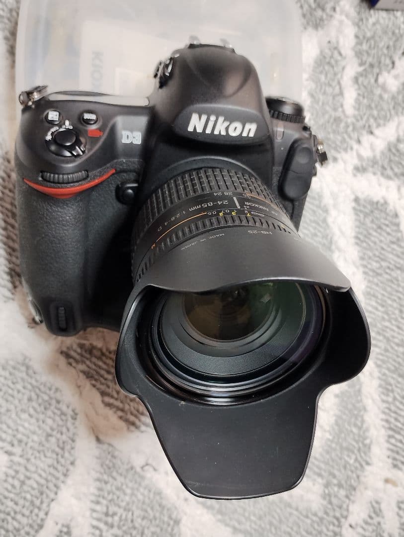 Nikon D3 デジタル一眼レフカメラ 24-85mmレンズ付き