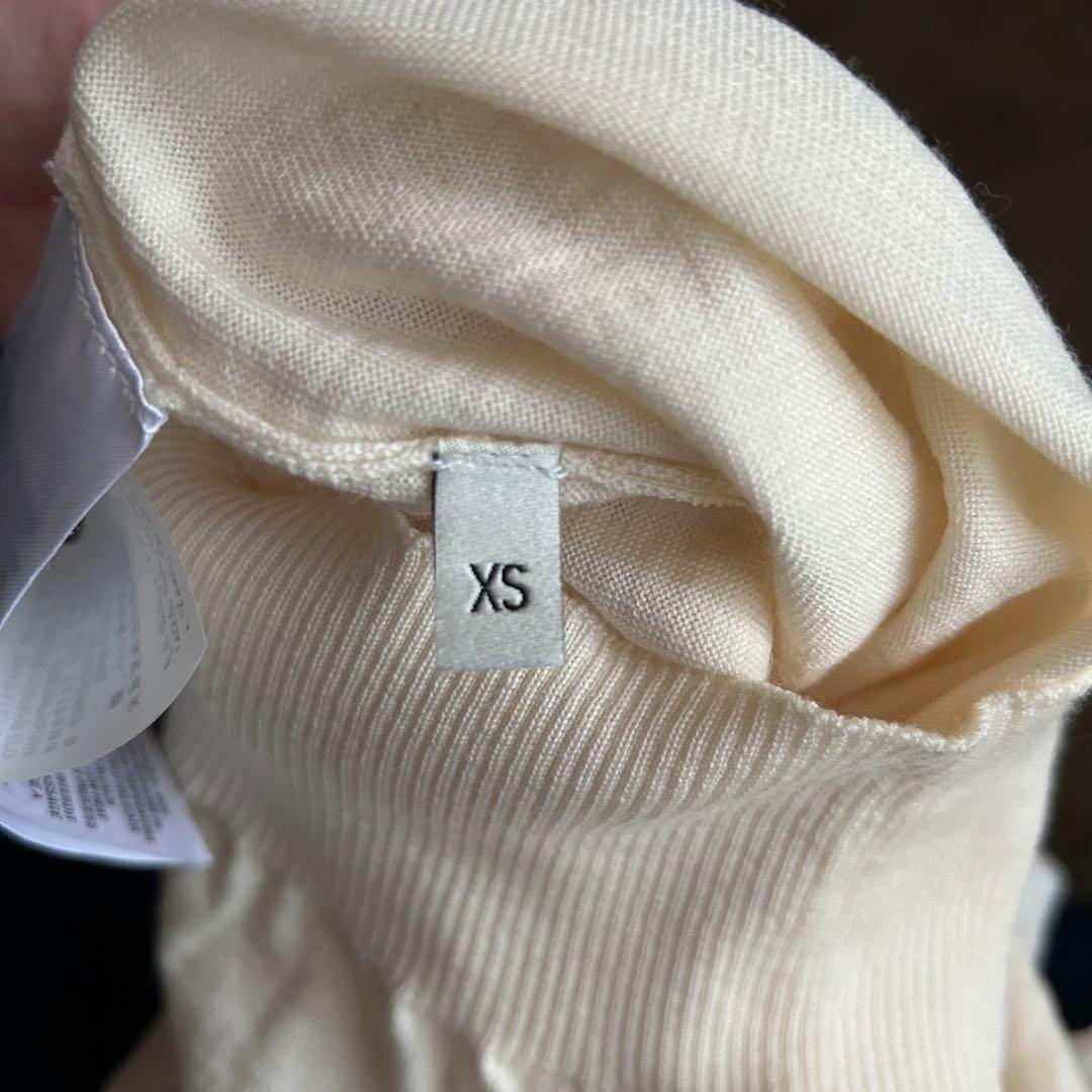 美品/現行✨GUCCI 花刺繍 タートルネック ニット XS イタリア製