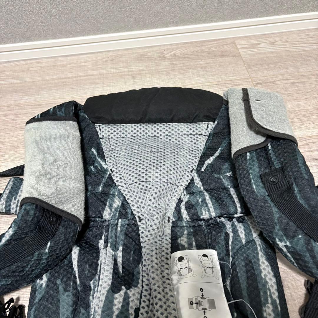 【美品】エルゴベビー　オムニブリーズ 抱っこ紐　ペイントブラック