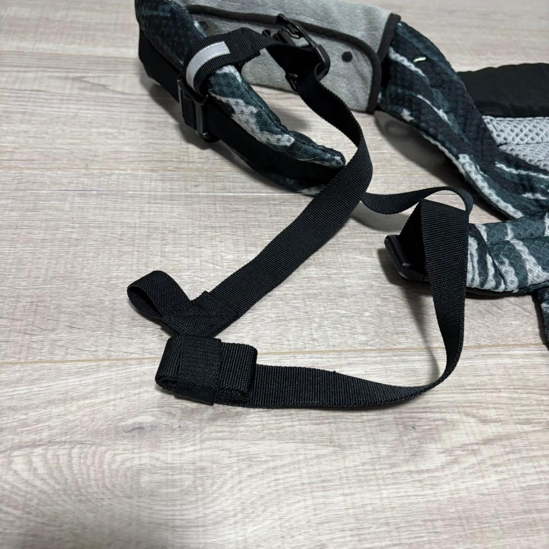 【美品】エルゴベビー　オムニブリーズ 抱っこ紐　ペイントブラック