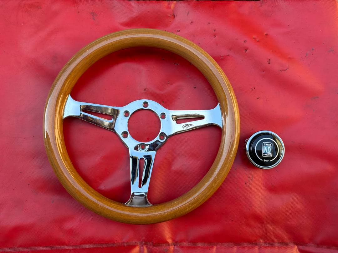 ウッドステアリング　ペイトン　30Φ 当時物　ホーンボタン付き