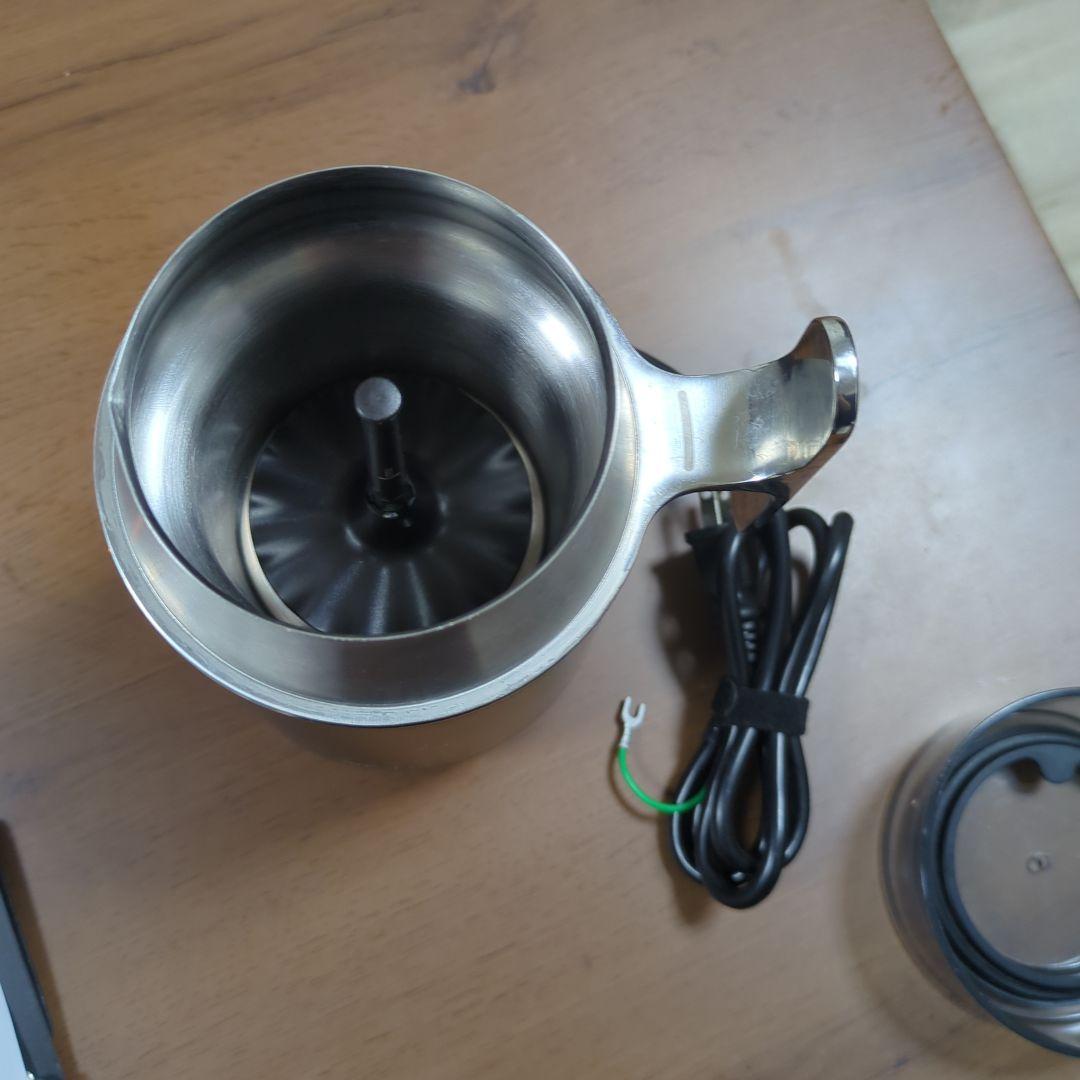 ネスプレッソエアロチーノバリスタ　美品