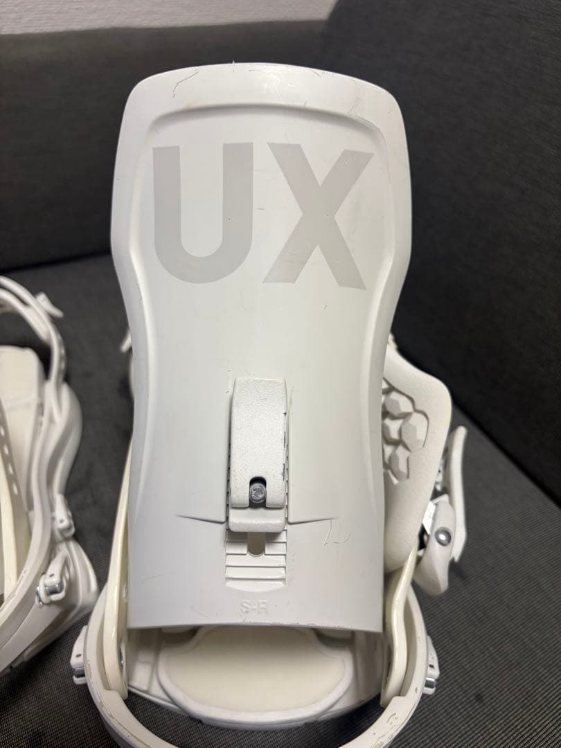 フラックス xf 24-25 ホワイト　Sサイズ