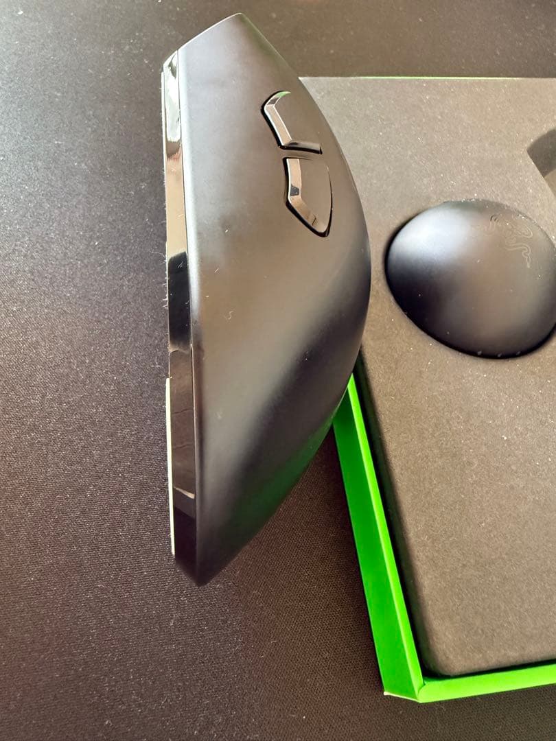 mol5547　Razer DeathAdder V4 Pro