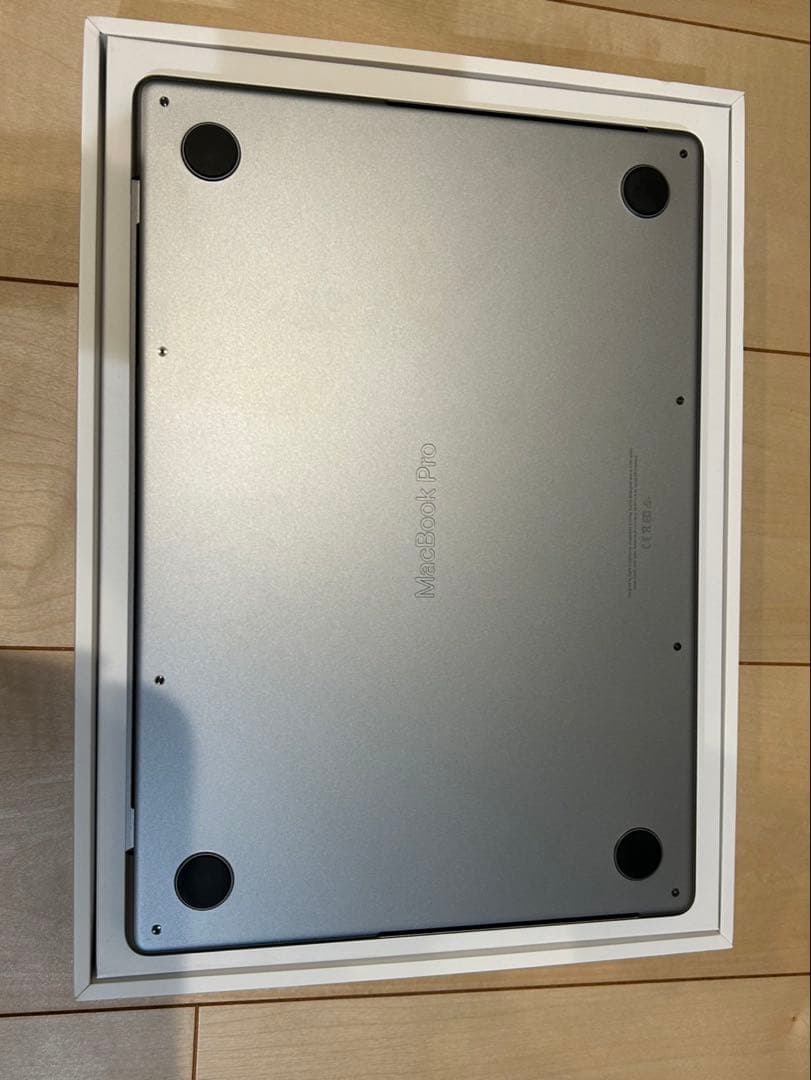 【極美品】MacBook Pro 14インチ M1 Pro 16GB 1TB