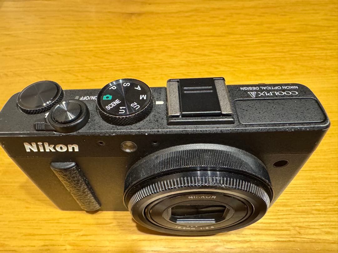 【箱なし/一部破損あり】Nikon coolpix a