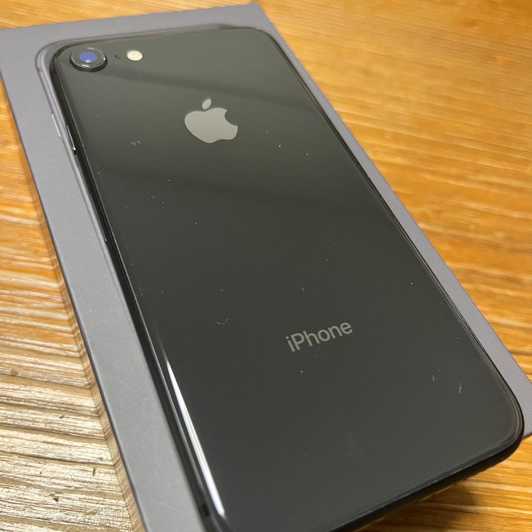 iPhone8 64GB スペースグレイ SIMフリー