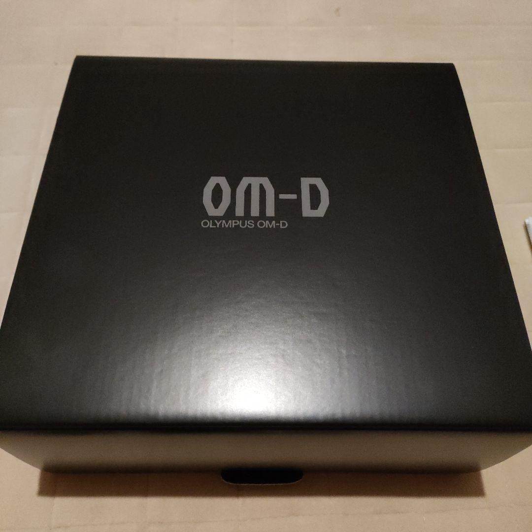 OLYMPUS OM-D E-M10Ⅱ mark2 markII ボディ付属品多