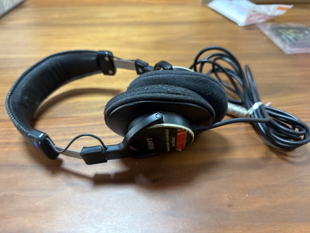 SONY MDR-CD900ST 業界標準有線ヘッドホン