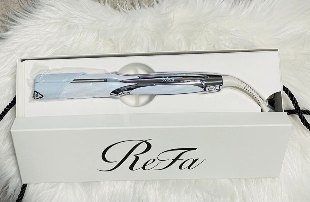 Refa ストレートアイロン プロ