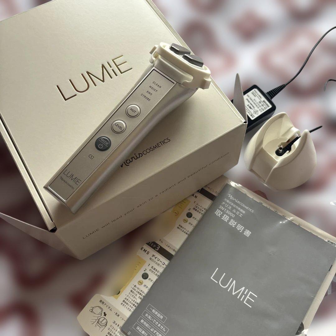 ルミエ 美顔器