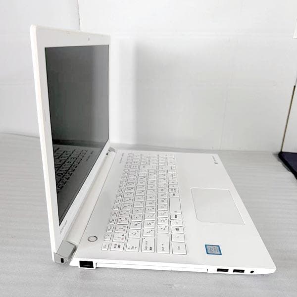 東芝 i3 8世帯　ノートパソコン SSD 256GB office2021