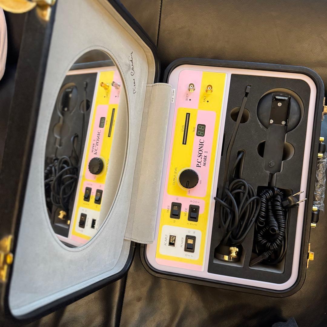 超美品P.C. ソニックマークIIボディ兼用超音波美顔器pierrecardin