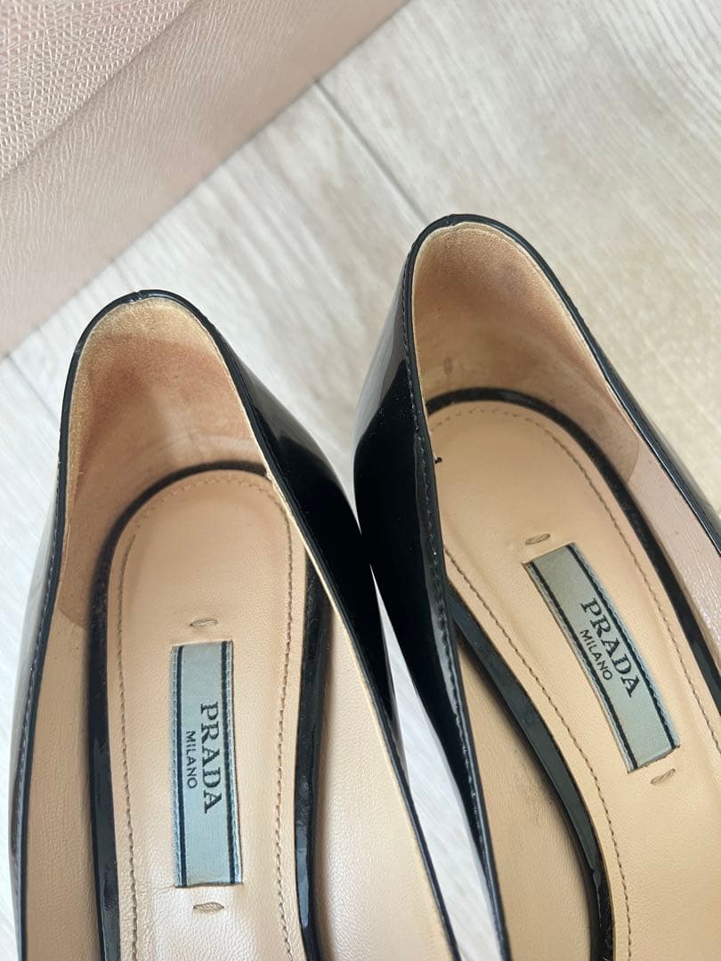 PRADA ブラック ポインテッドトゥ ハイヒール 36.5