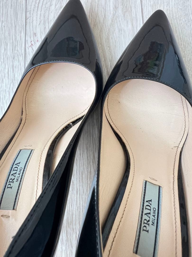 PRADA ブラック ポインテッドトゥ ハイヒール 36.5