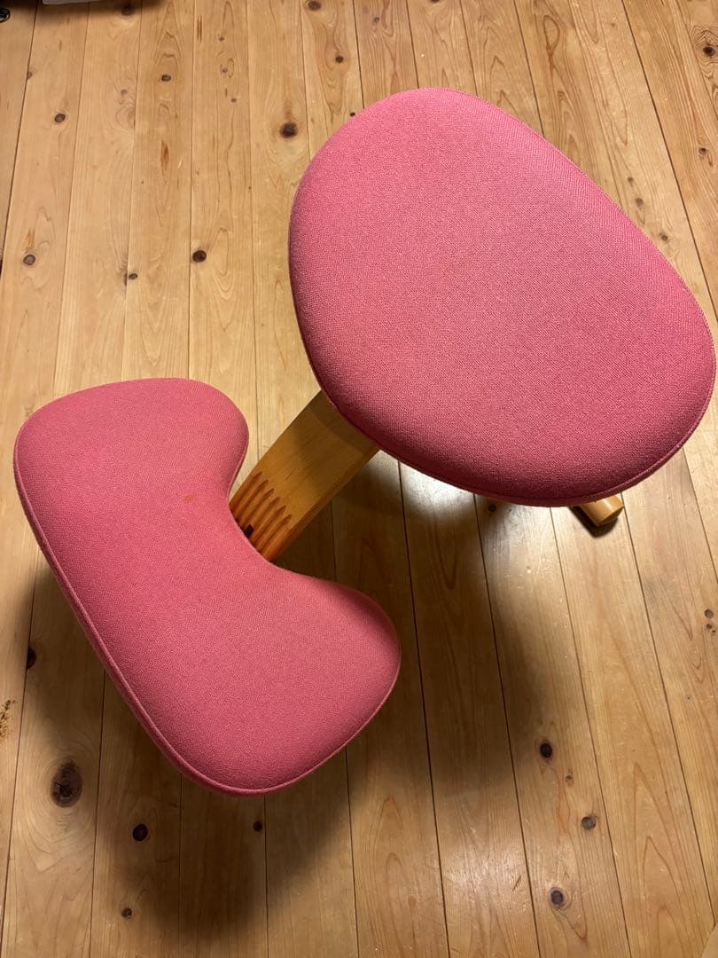 リボ　バランスチェア