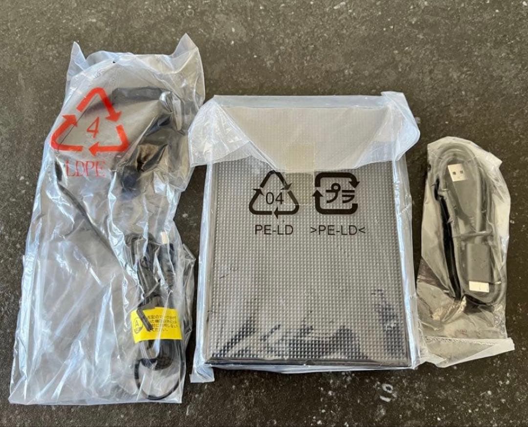 【ほぼ未使用】I-O DATA 外付けハードディスク　「HDCZ-UTL3K」