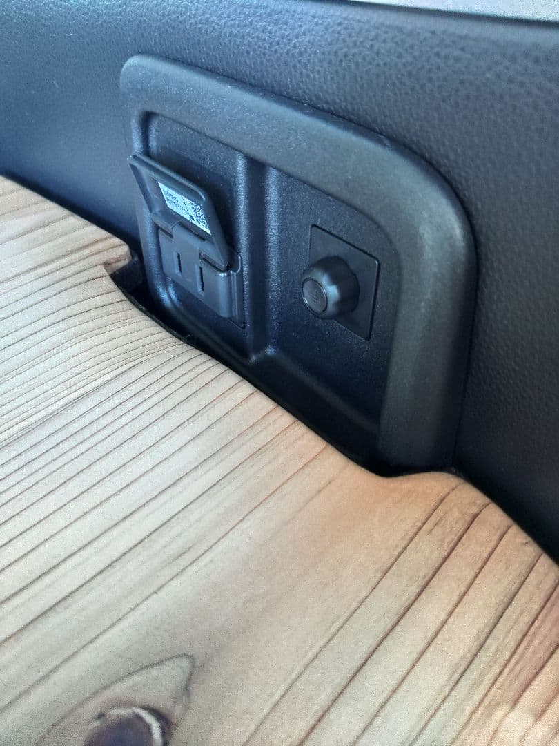 [ アーリー ]新型シエンタ　ラゲッジボード