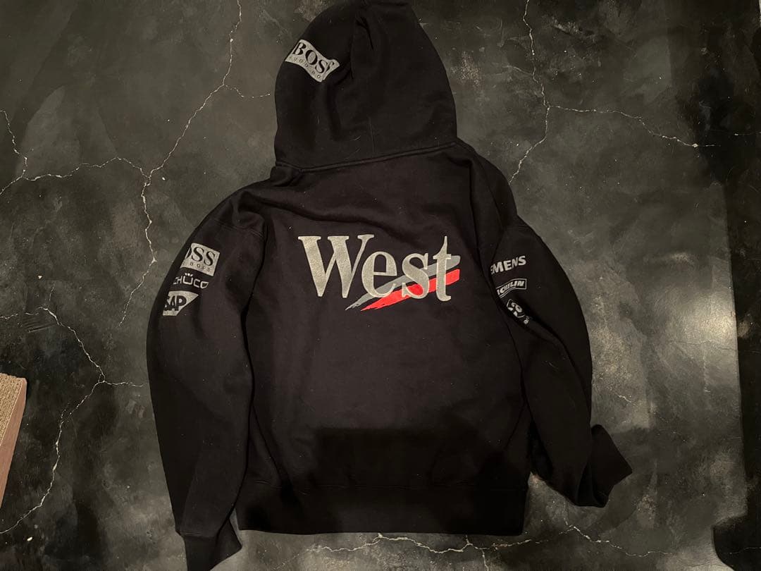 West McLaren Mercedes Benz スウェット パーカー 黒Ｌ