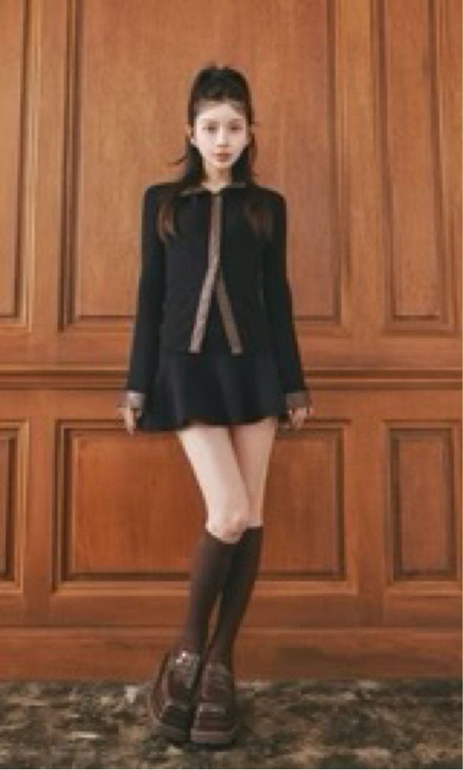 ダーリッチ　ロゴレザーニットトップス